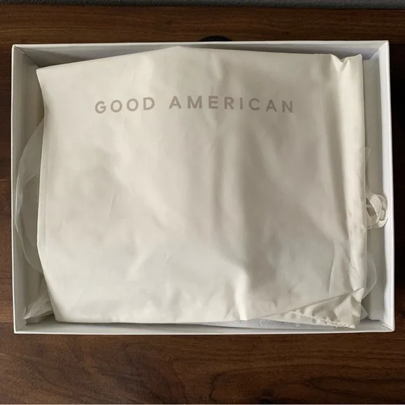 Good American Heels - Picture 7 of 8